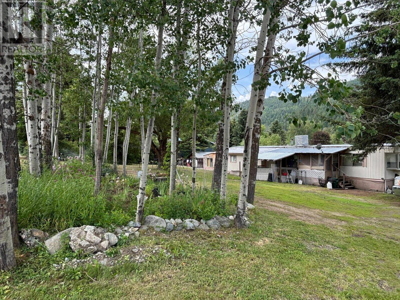 Greenwood, BC V0H1J0,360 3rd Street