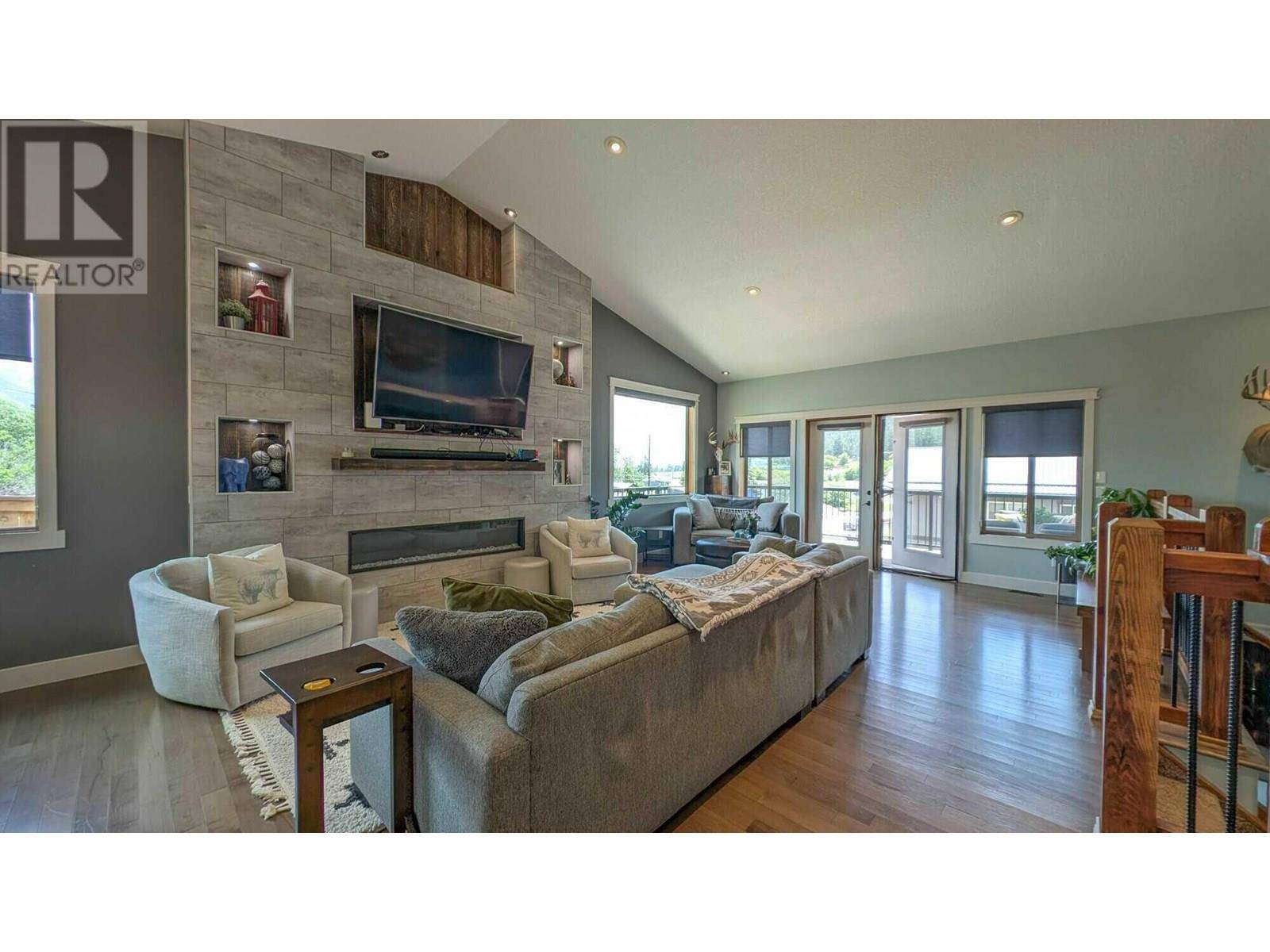 Wilmer, BC V0A1K5,9175 West Avenue