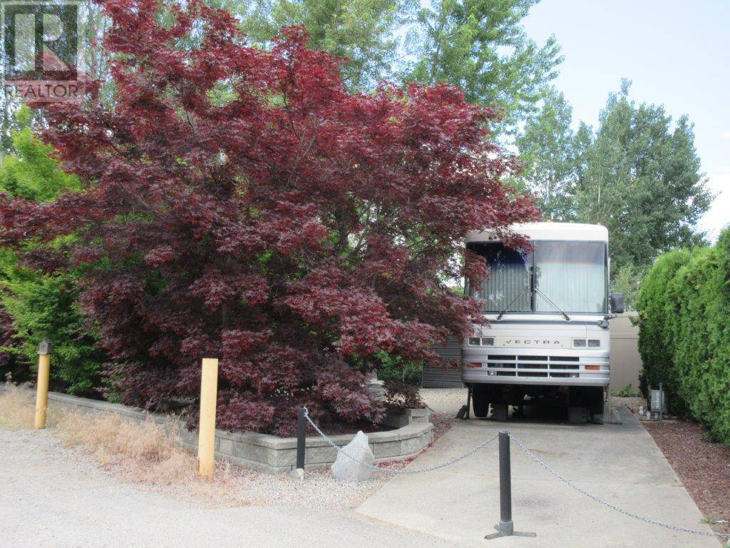 Kelowna, BC V4V1P4,415 Commonwealth RD #633