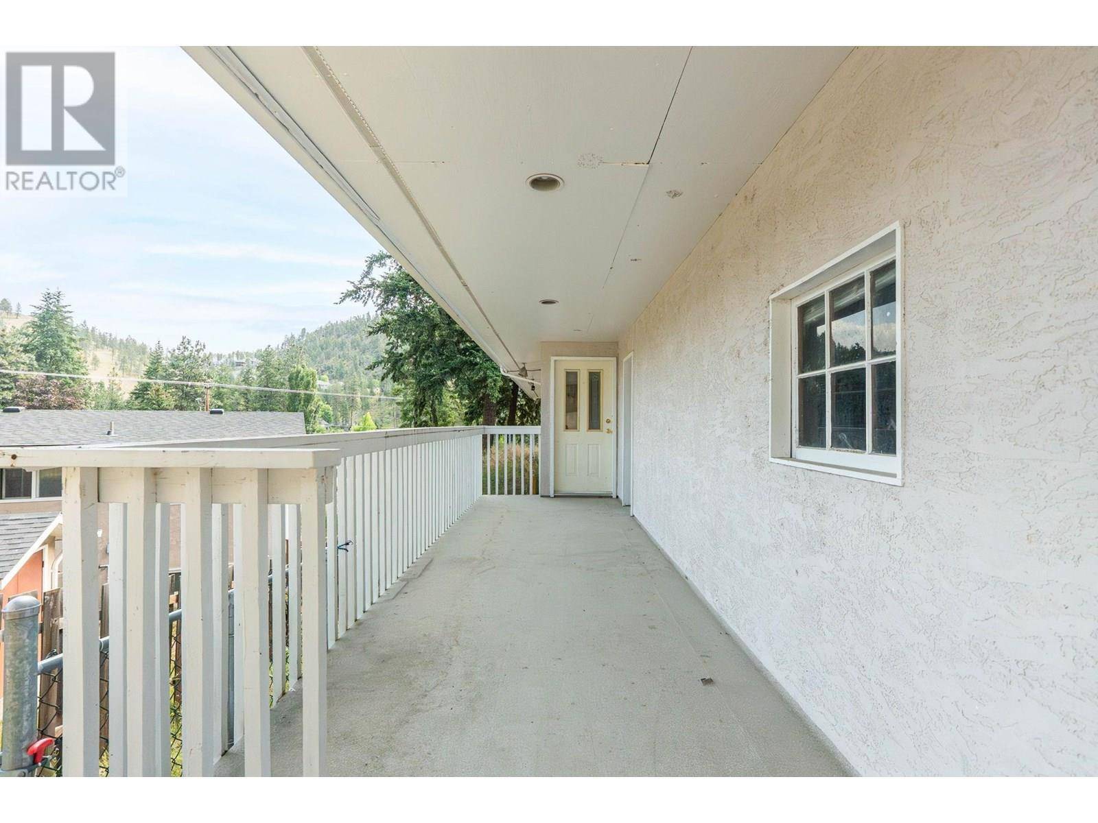 Kelowna, BC V1V1A5,334 Clifton Road S