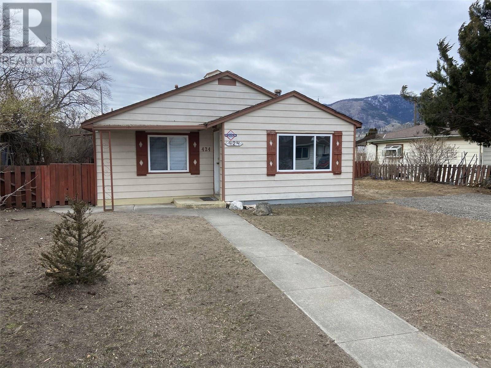 Penticton, BC V2A2T4,424 CONKLIN Avenue