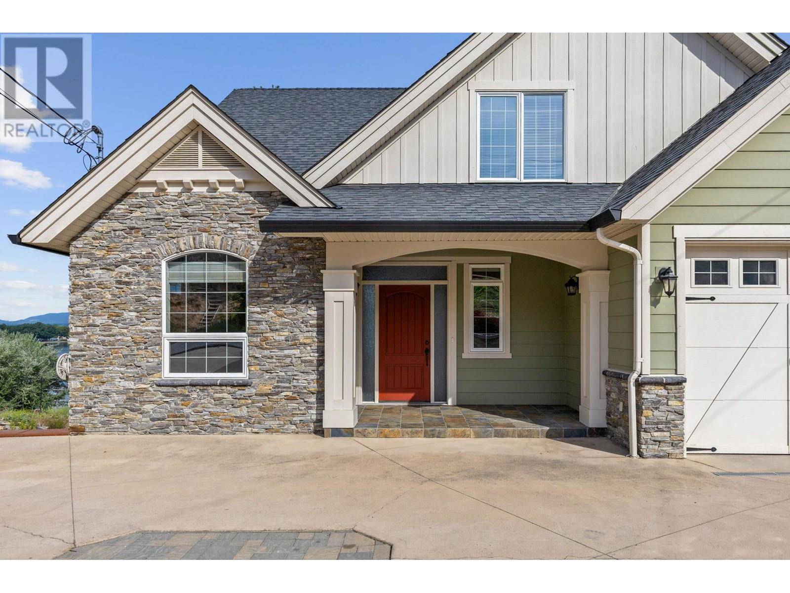 West Kelowna, BC V4T2J8,3869 Angus Drive