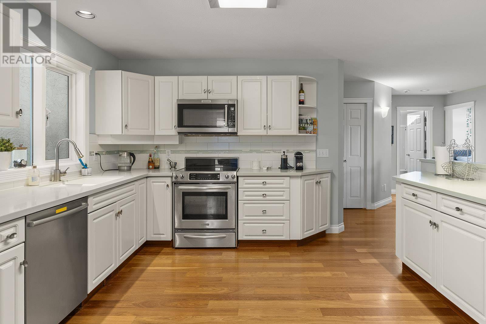 Kelowna, BC V1W4L2,442 Curlew Drive