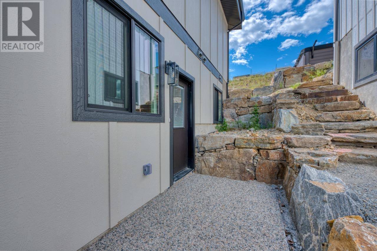 Kelowna, BC V1W0C3,1119 Collinson Court