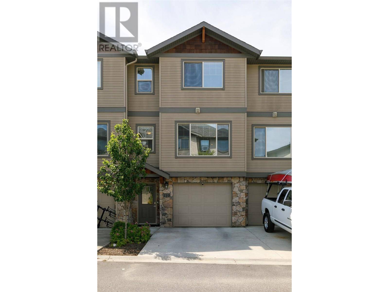 Kelowna, BC V1X2N1,440 Hartman RD #110