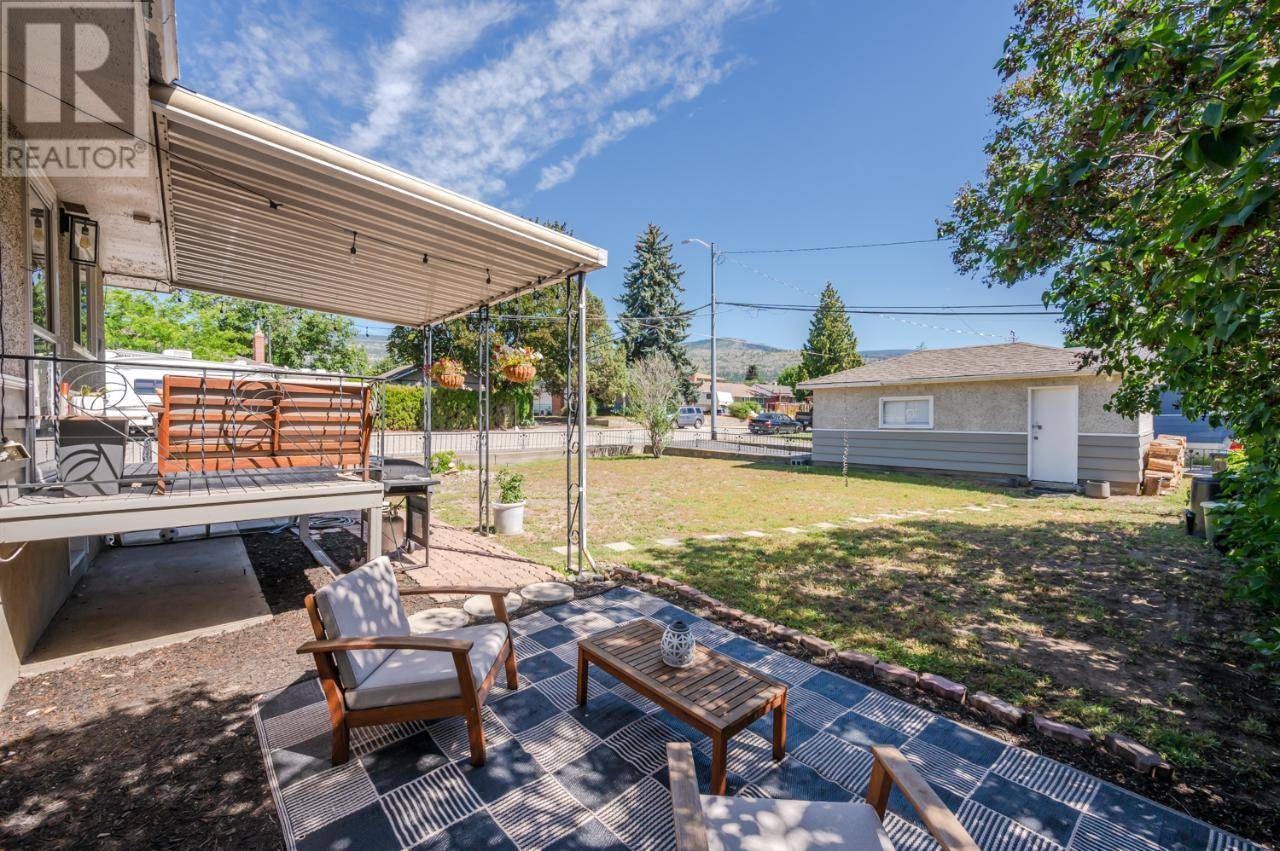 Penticton, BC V2A4Y7,1301 BALFOUR Street