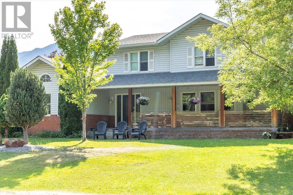 Fernie, BC V0B1M0,1102 12th Avenue