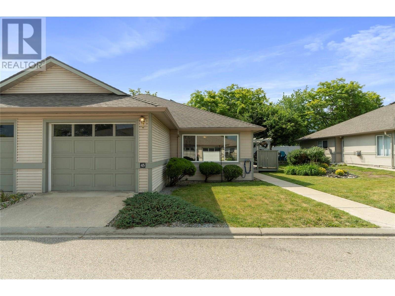 Salmon Arm, BC V1E1A3,111 Harbourfront DR Northwest #45