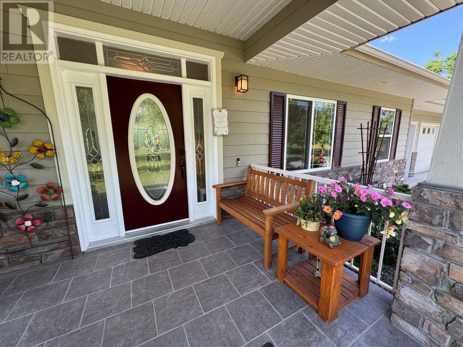Grand Forks, BC V0H1H9,395 Starchuk Road