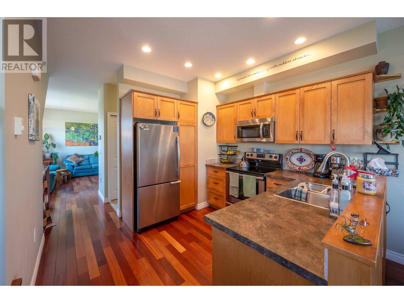 Penticton, BC V2A5R8,114 Lakeview ST #101