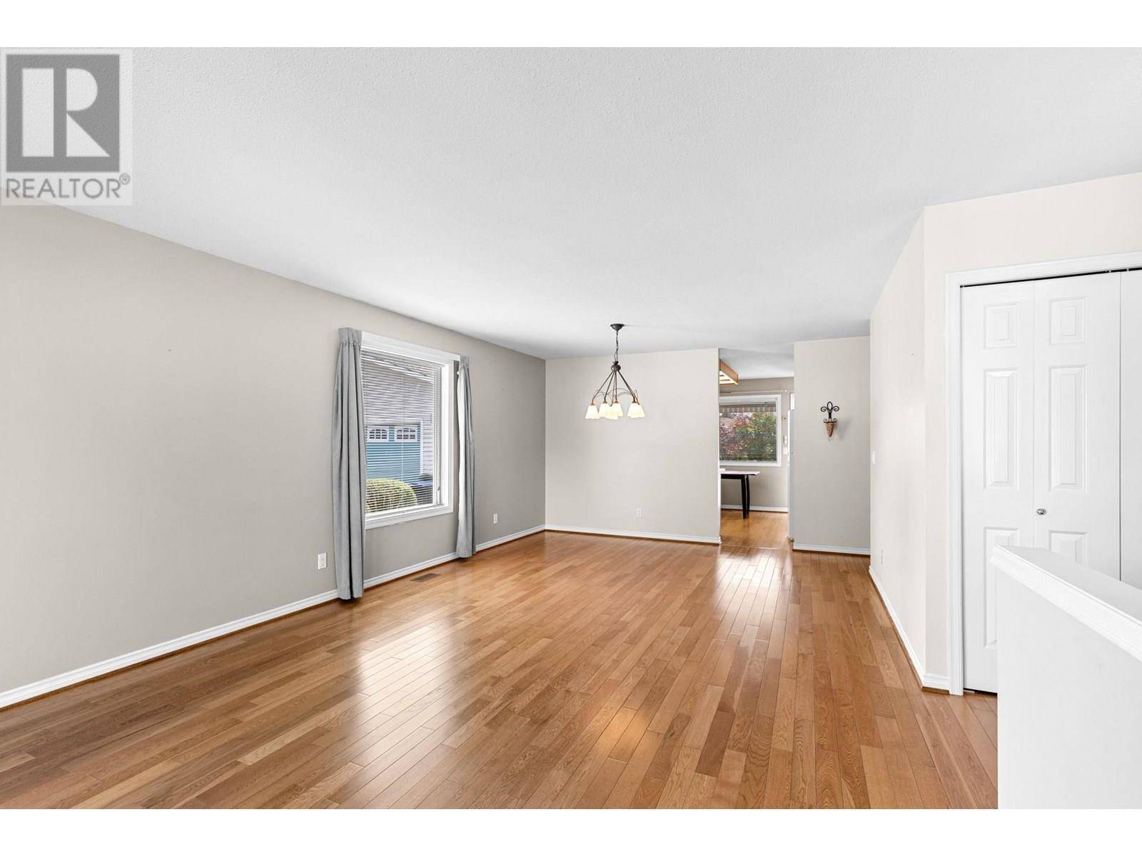 Kelowna, BC V1W3S3,1255 Raymer RD #576