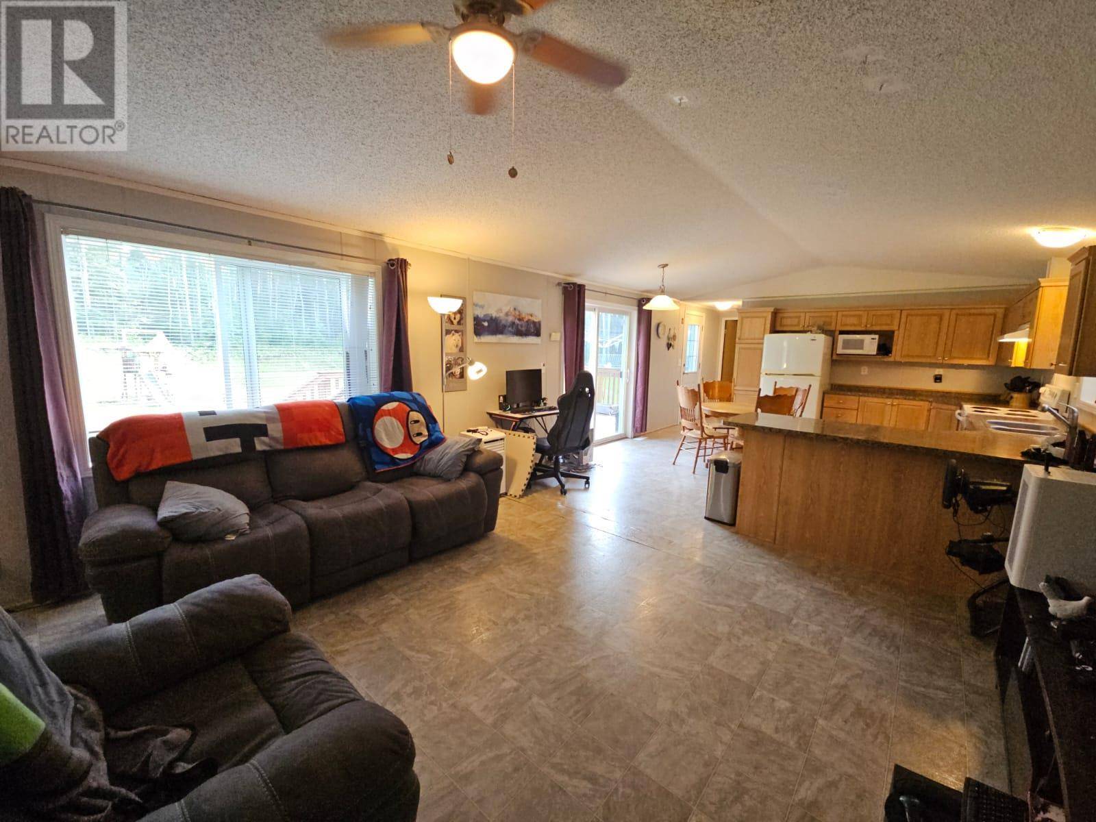 Chetwynd, BC V0C1J0,5567 BROWNS Road