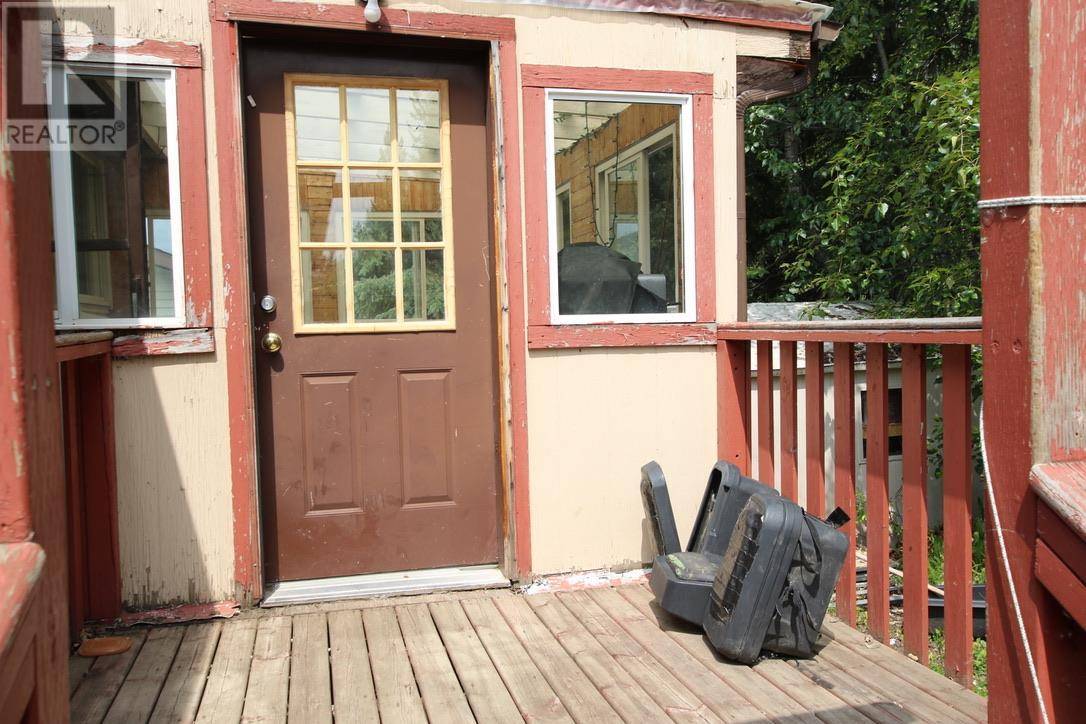 Tumbler Ridge, BC V0C2W0,156 Gwillim Crescent
