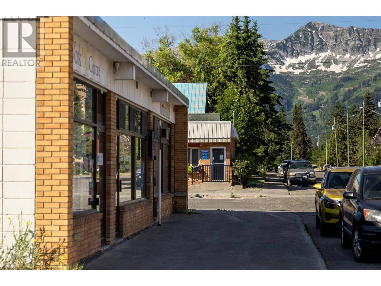 Fernie, BC V0B1M0,302 2nd Avenue