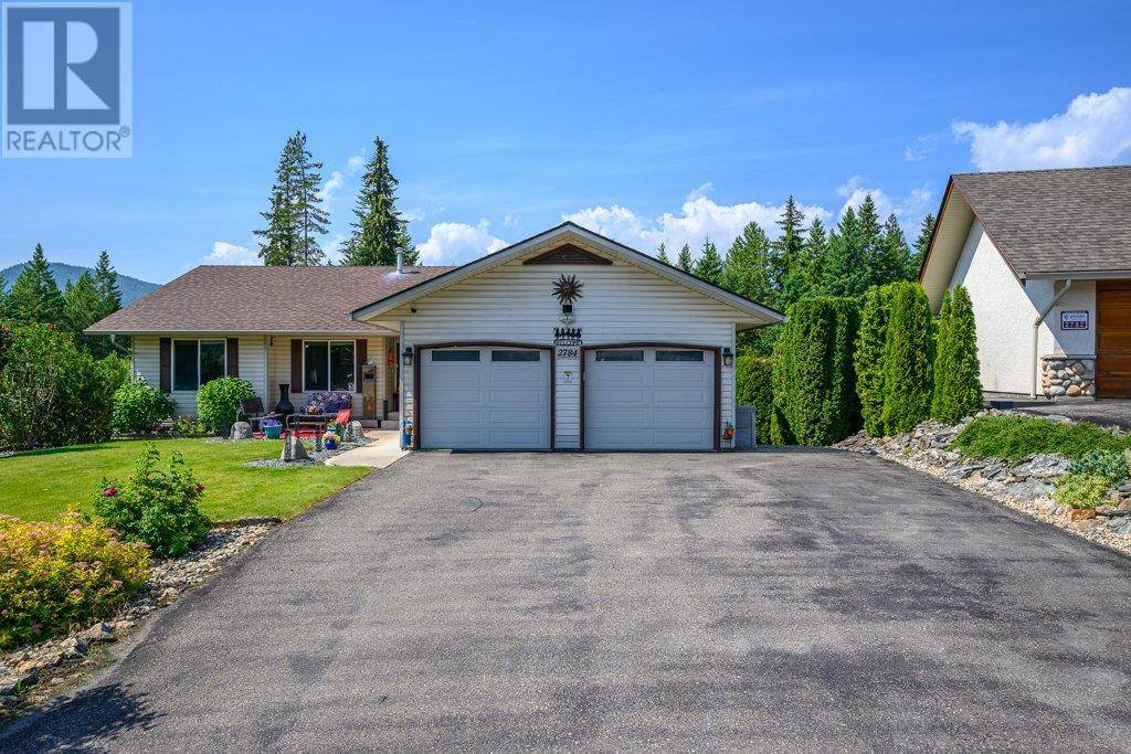 Blind Bay, BC V0E1H1,2784 Golf Course Drive