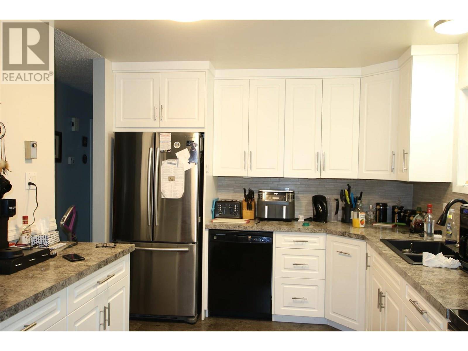 Tumbler Ridge, BC V0C2W0,119 Spruce Avenue