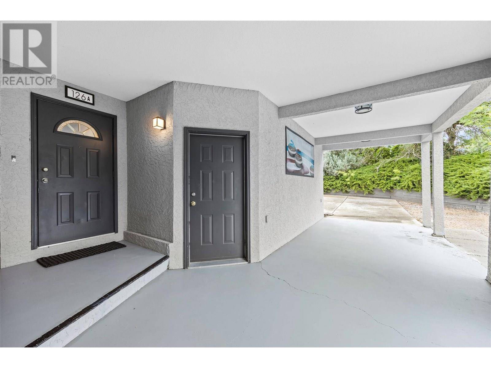 Kelowna, BC V1Y5M3,126 Verna Court