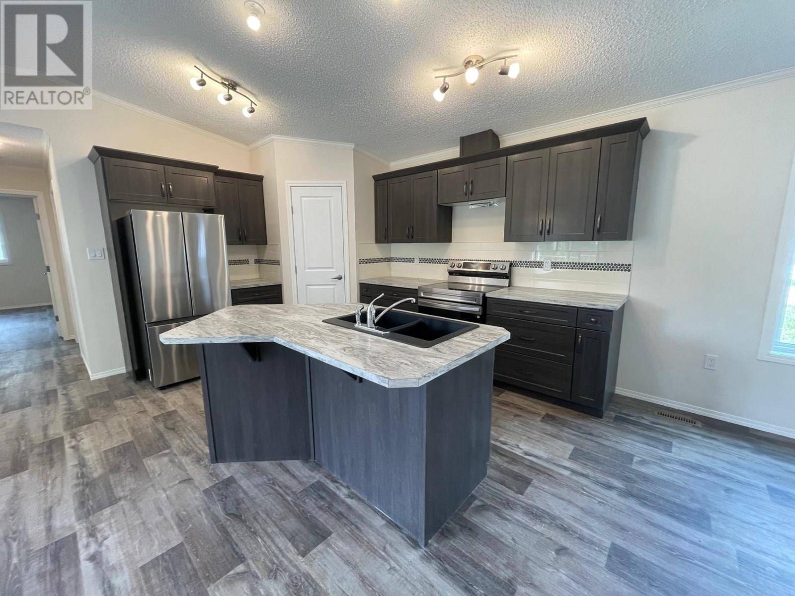 Fernie, BC V0B1M5,9773 Stephenson RD #41