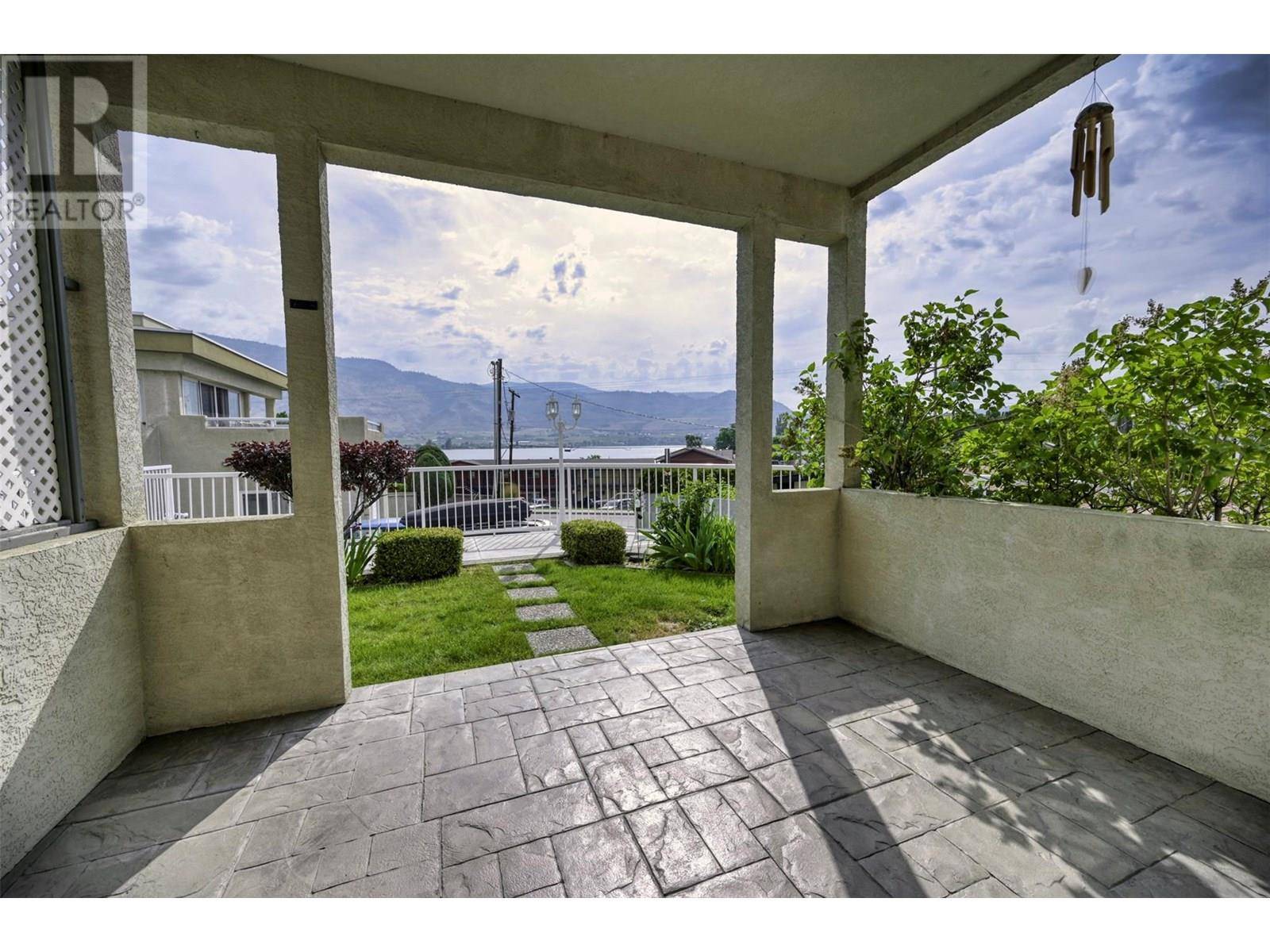 Osoyoos, BC V0H1V1,6006 89th ST #2