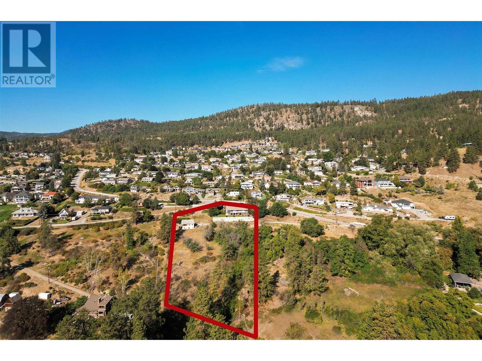 Peachland, BC V0H1X7,4649 Princeton Avenue