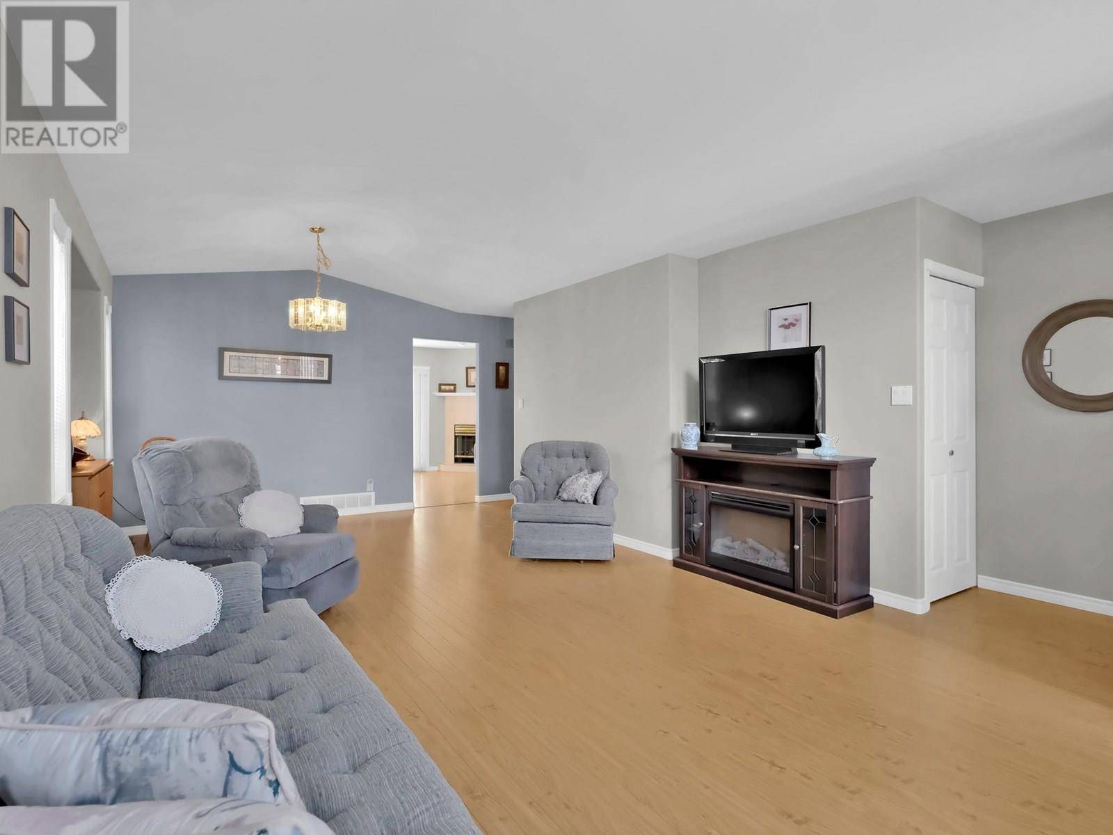 Penticton, BC V2A8K5,1634 Carmi AVE #125