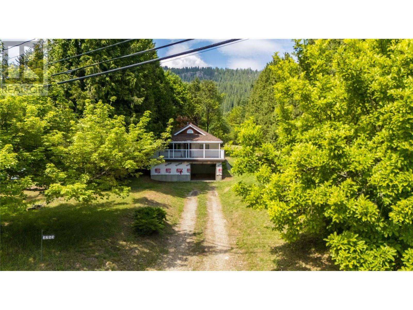 Castlegar, BC V0G1X0,3253 Broadwater Road