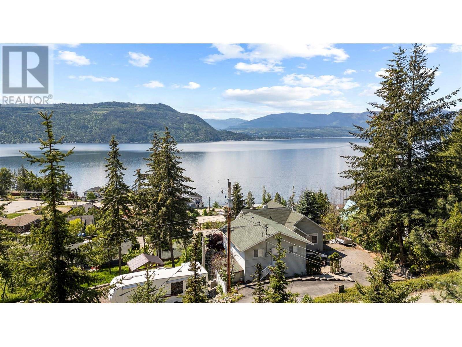 Celista, BC V0E1M6,5261 Hlina Road