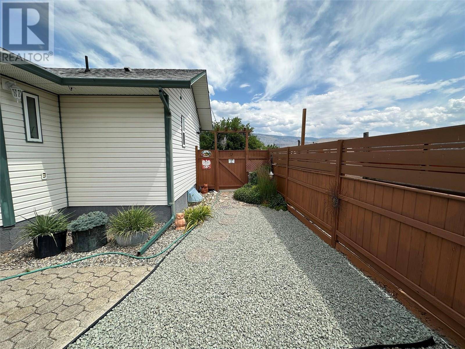 Oliver, BC V0H1T0,6345 OKANAGAN Street
