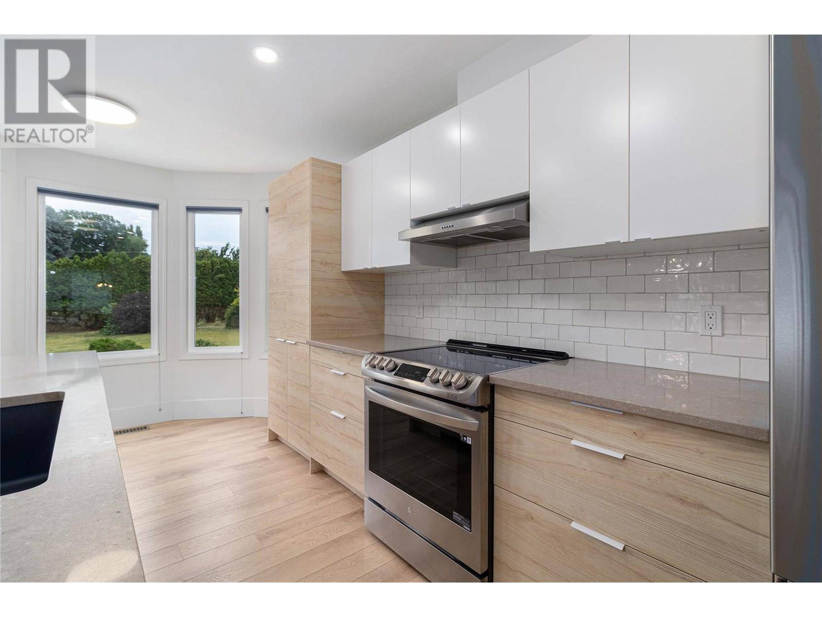 West Kelowna, BC V1Z1R3,810 Westbrook Drive