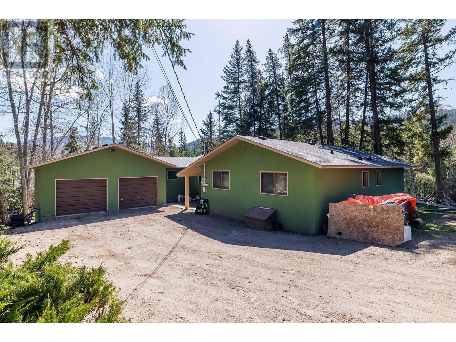 Kelowna, BC V1P1J9,10623 Hwy 33 Highway E