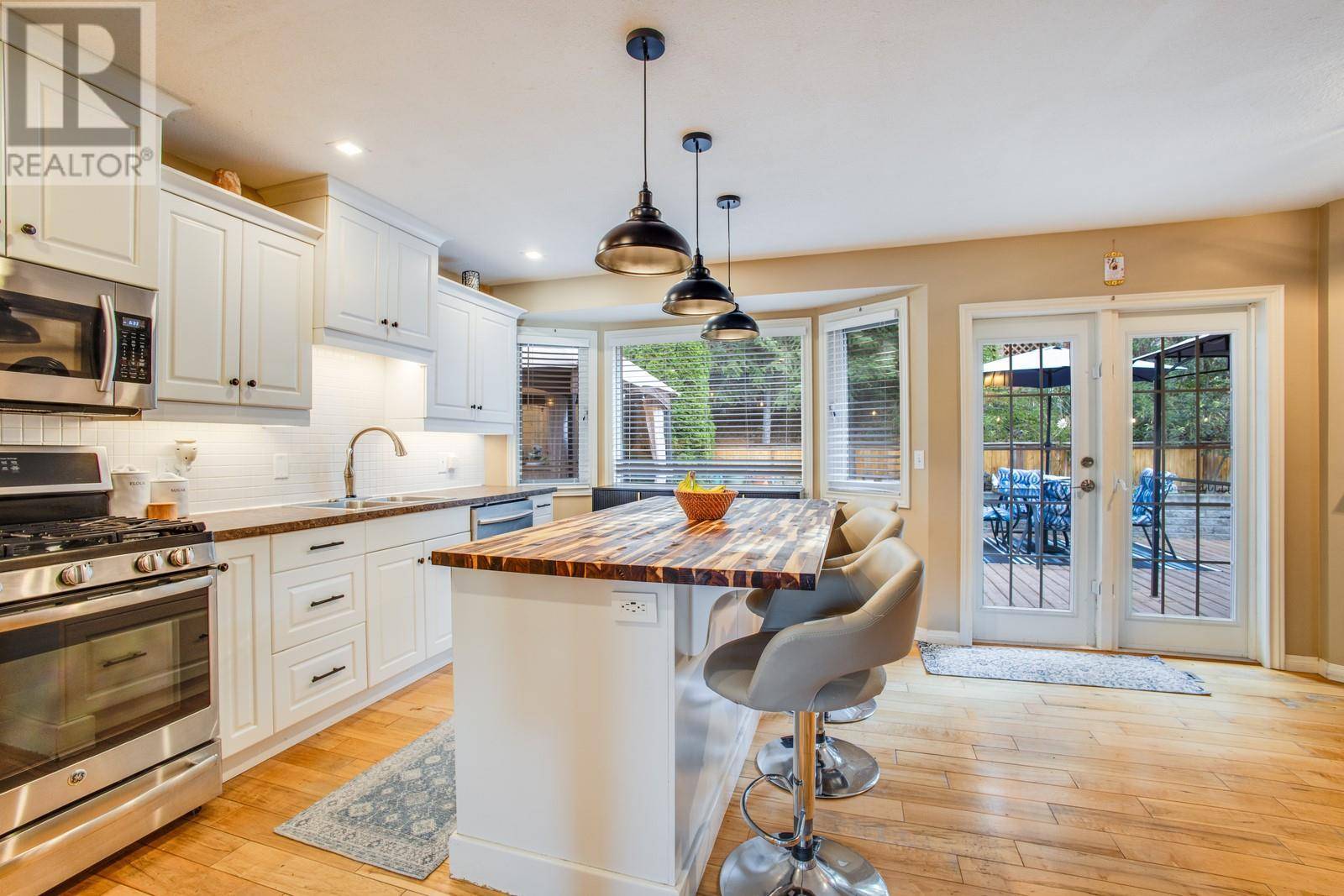 West Kelowna, BC V4T1M9,3166 Broadview Place