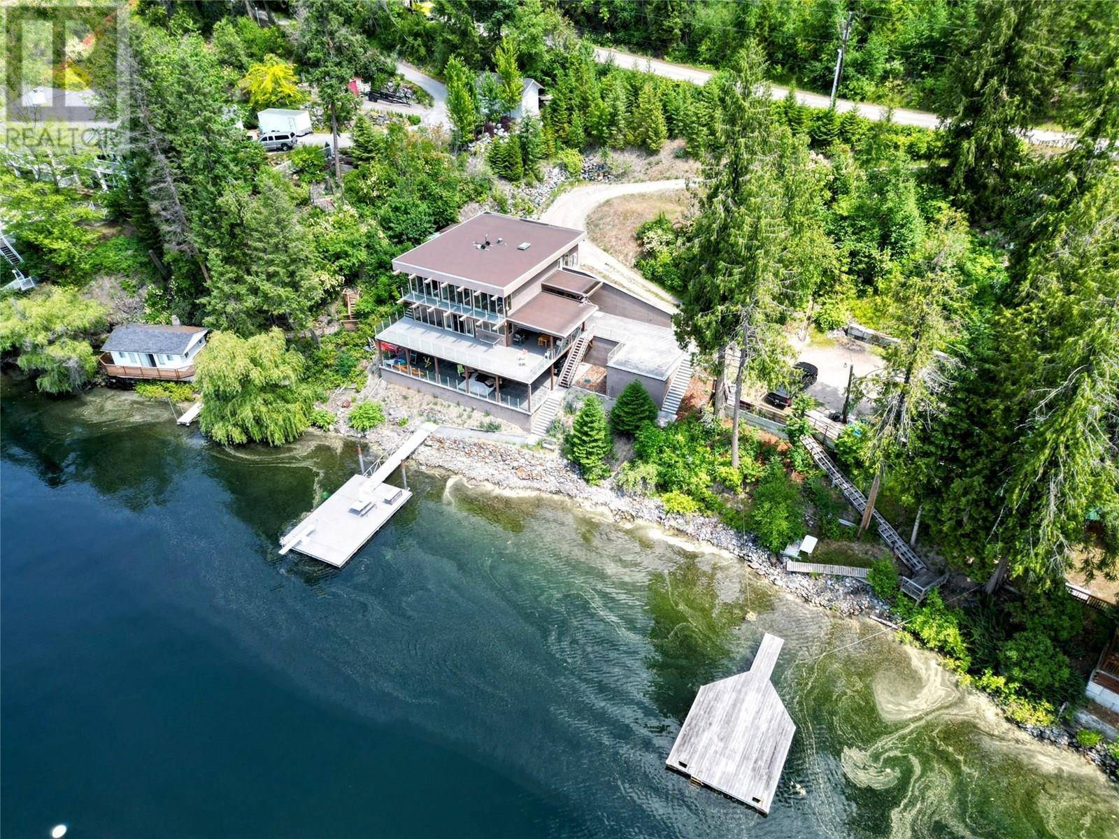 Christina Lake, BC V0H1E2,2411 Sunset Drive
