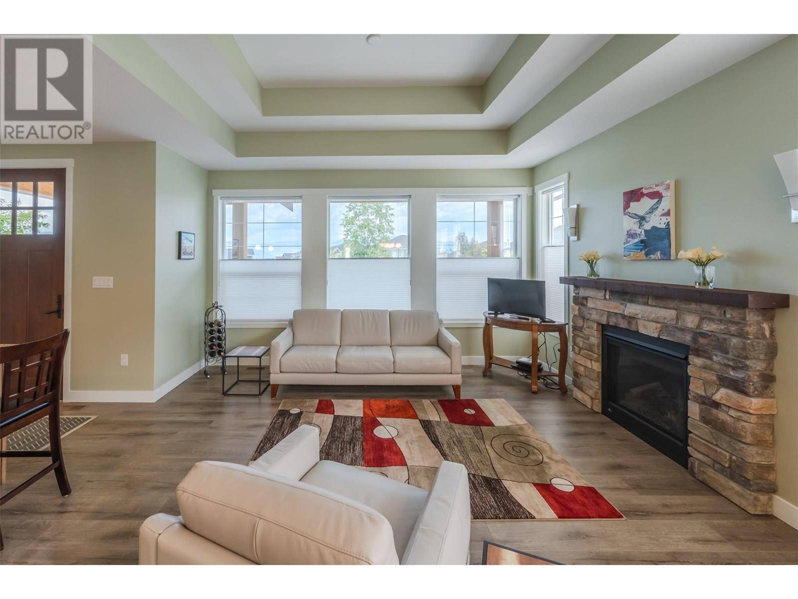 Penticton, BC V2A9G4,992 Holden Road