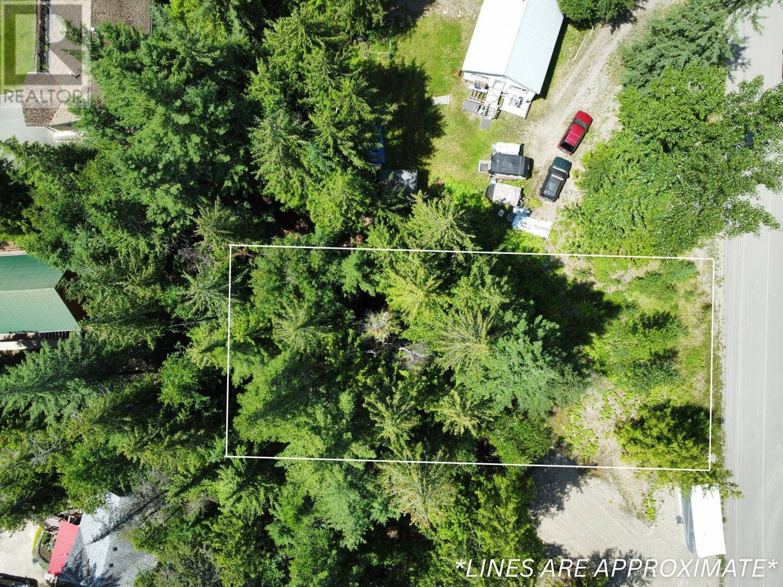 Anglemont, BC V0E1M8,Estate Place Lot# 198