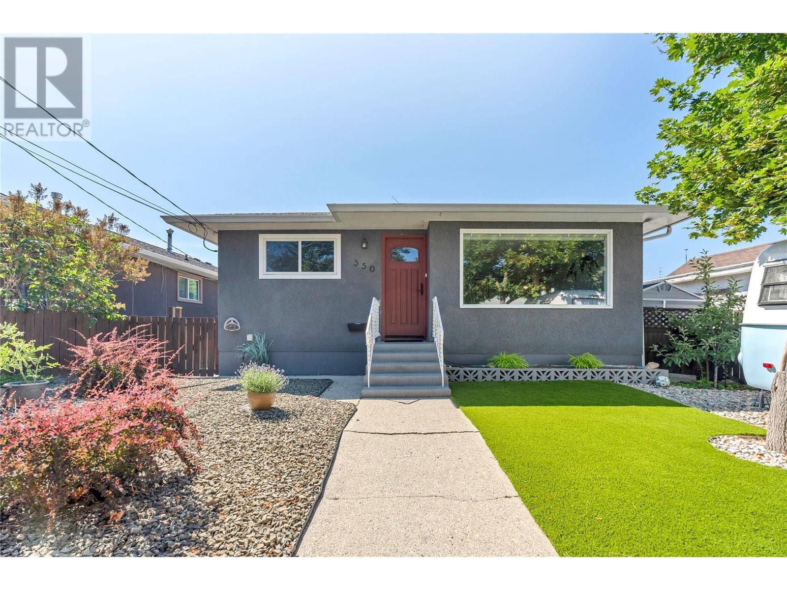 Penticton, BC V2A2C7,550 Gahan Avenue