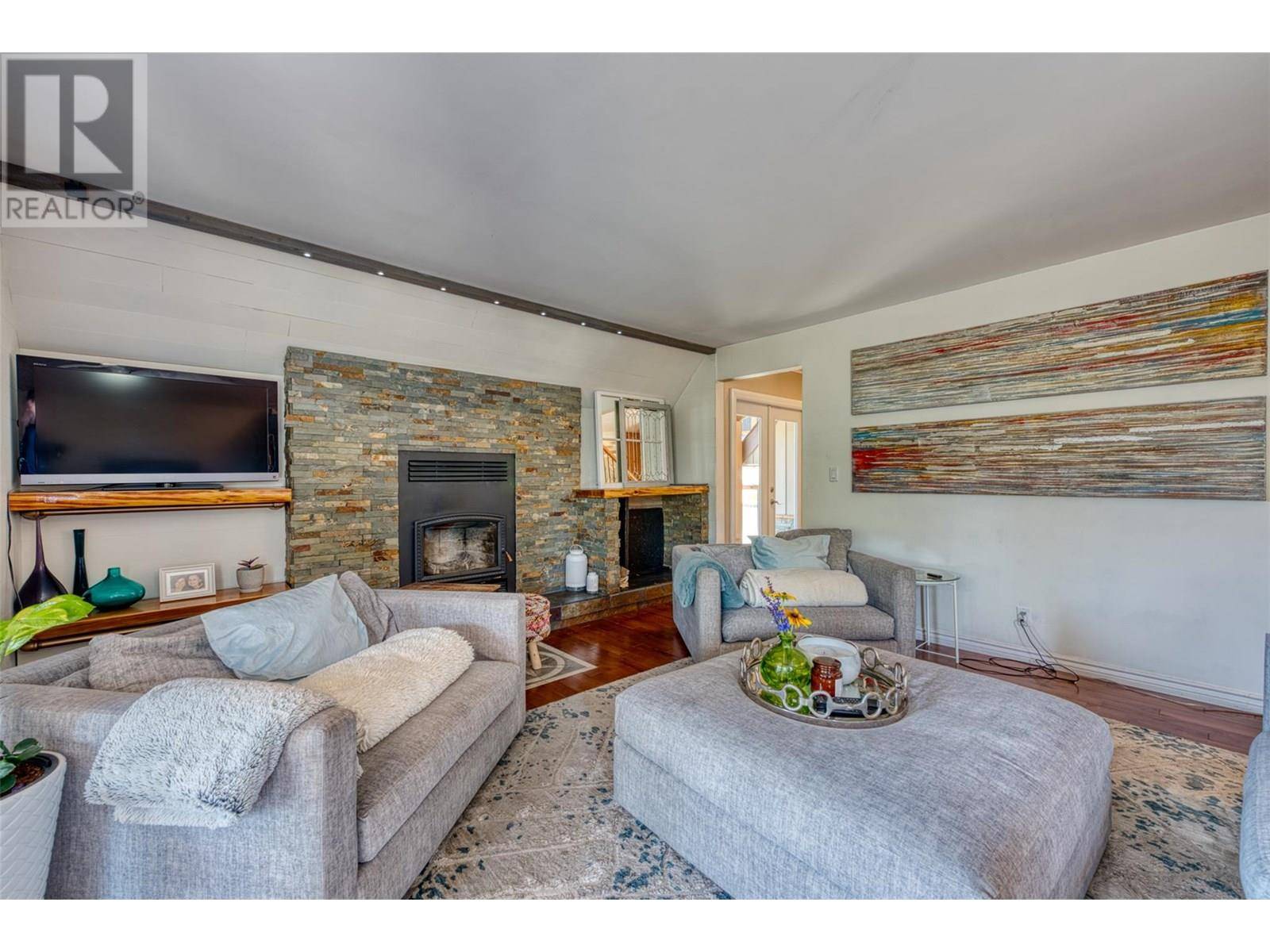 Vernon, BC V1H2C1,10775 Pinecrest Road