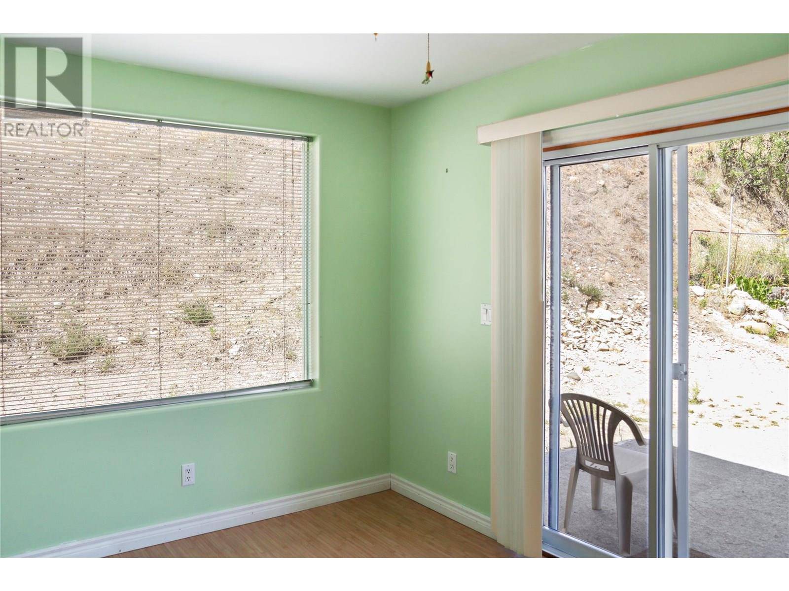 Princeton, BC V0X1W0,255 Tulameen Avenue