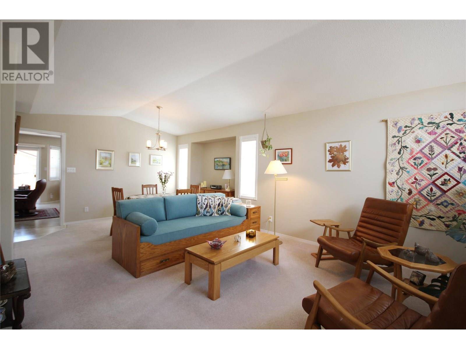 Penticton, BC V2A8K5,1634 Carmi AVE #136