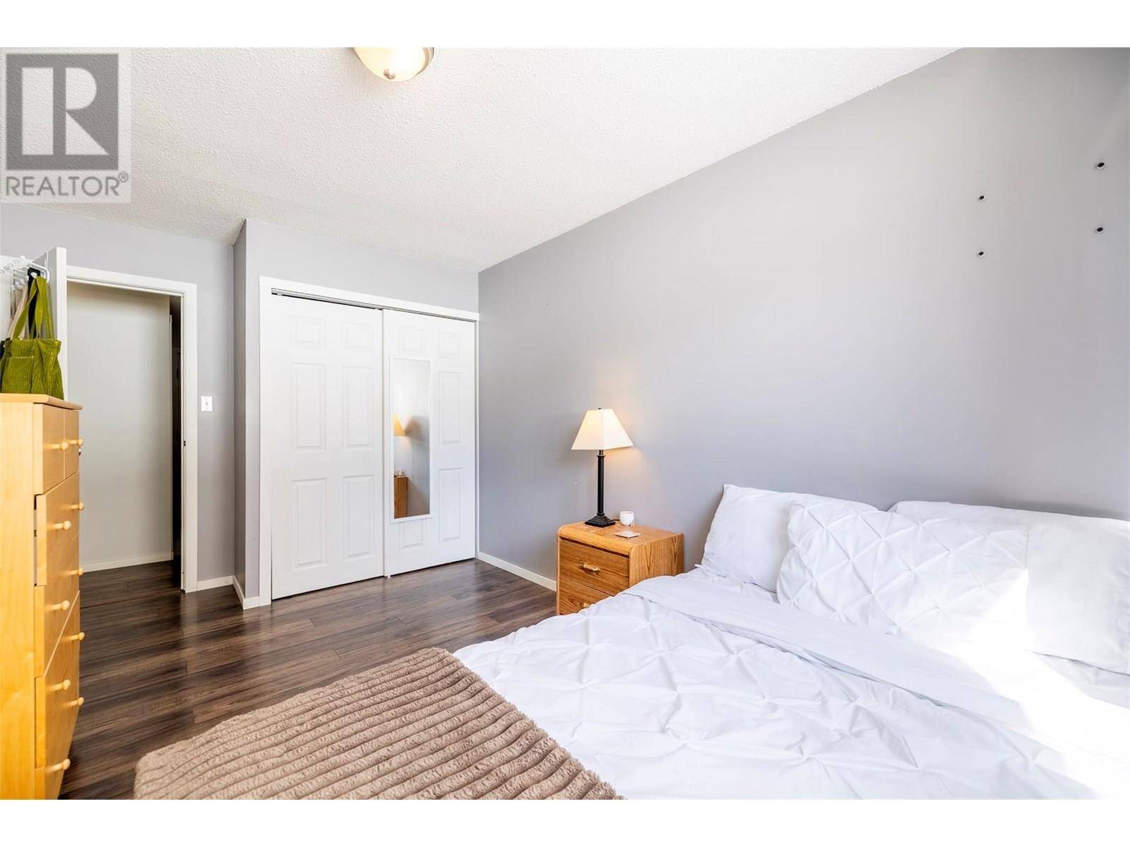 Fernie, BC V0B1M2,30 Ridgemont AVE #103