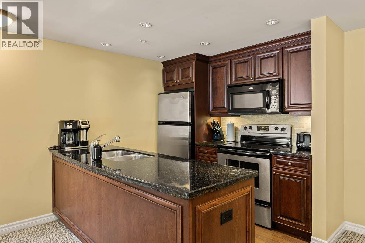 Sun Peaks, BC V0E5N0,3250 VILLAGE WAY #1305B