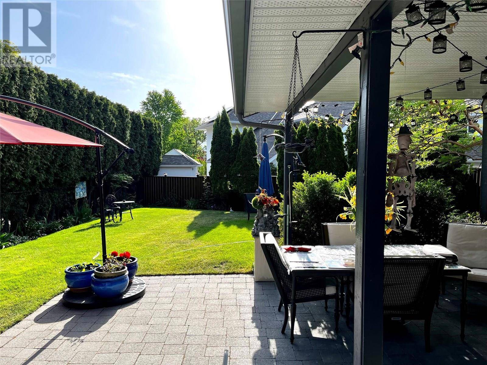 Kelowna, BC V1W3A2,437 Duke Court