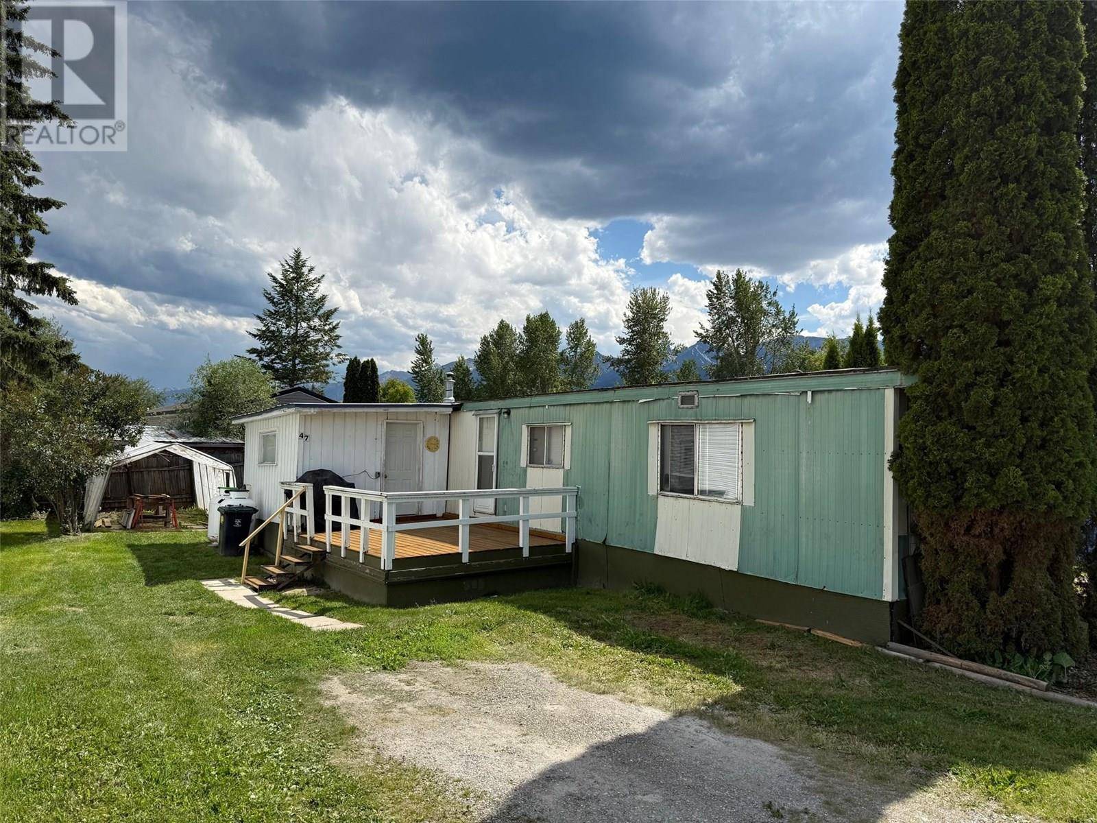 Golden, BC V0A1H2,1040 9TH AVE #47