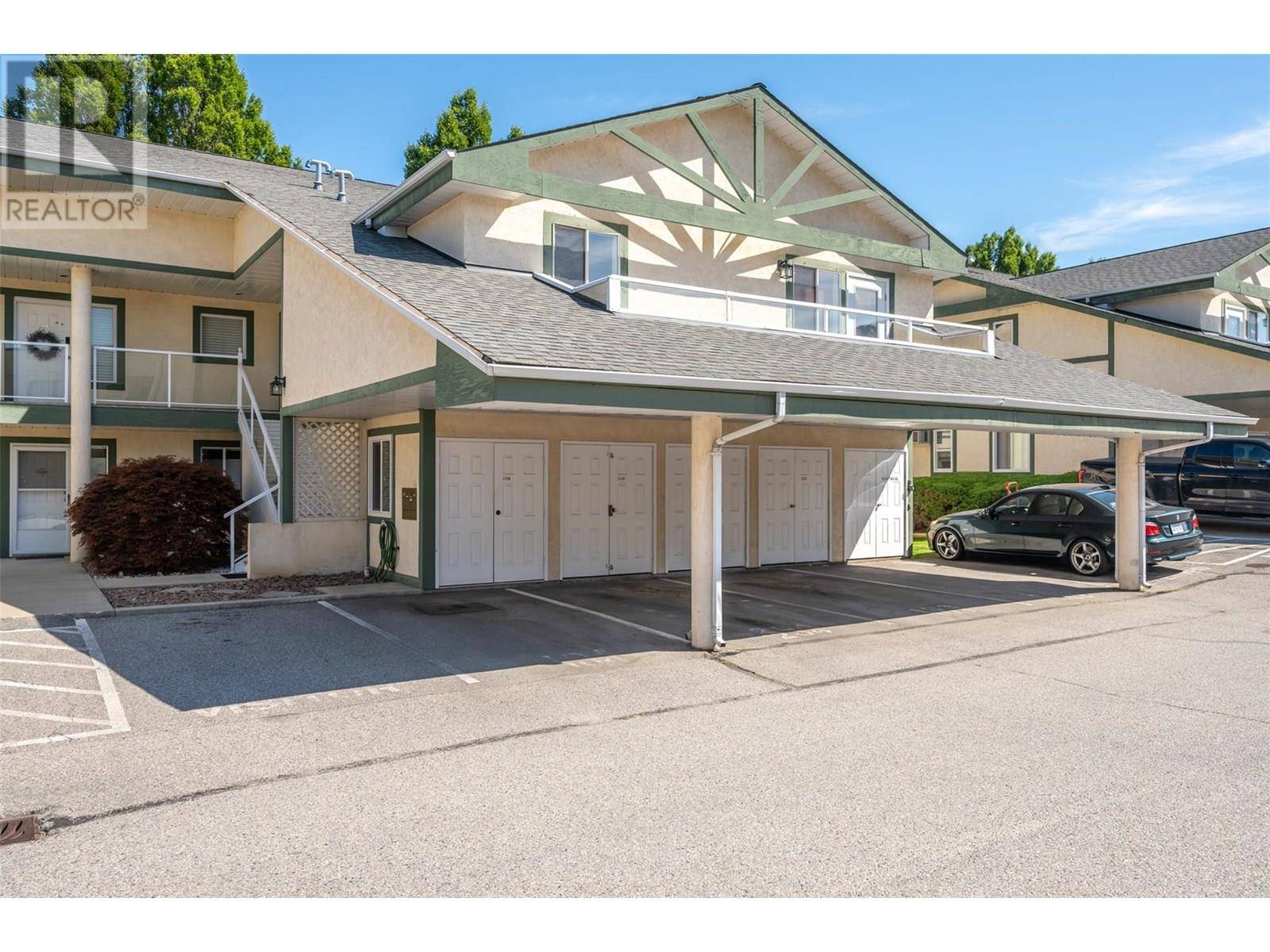 Penticton, BC V2A7M6,1780 Atkinson ST #104
