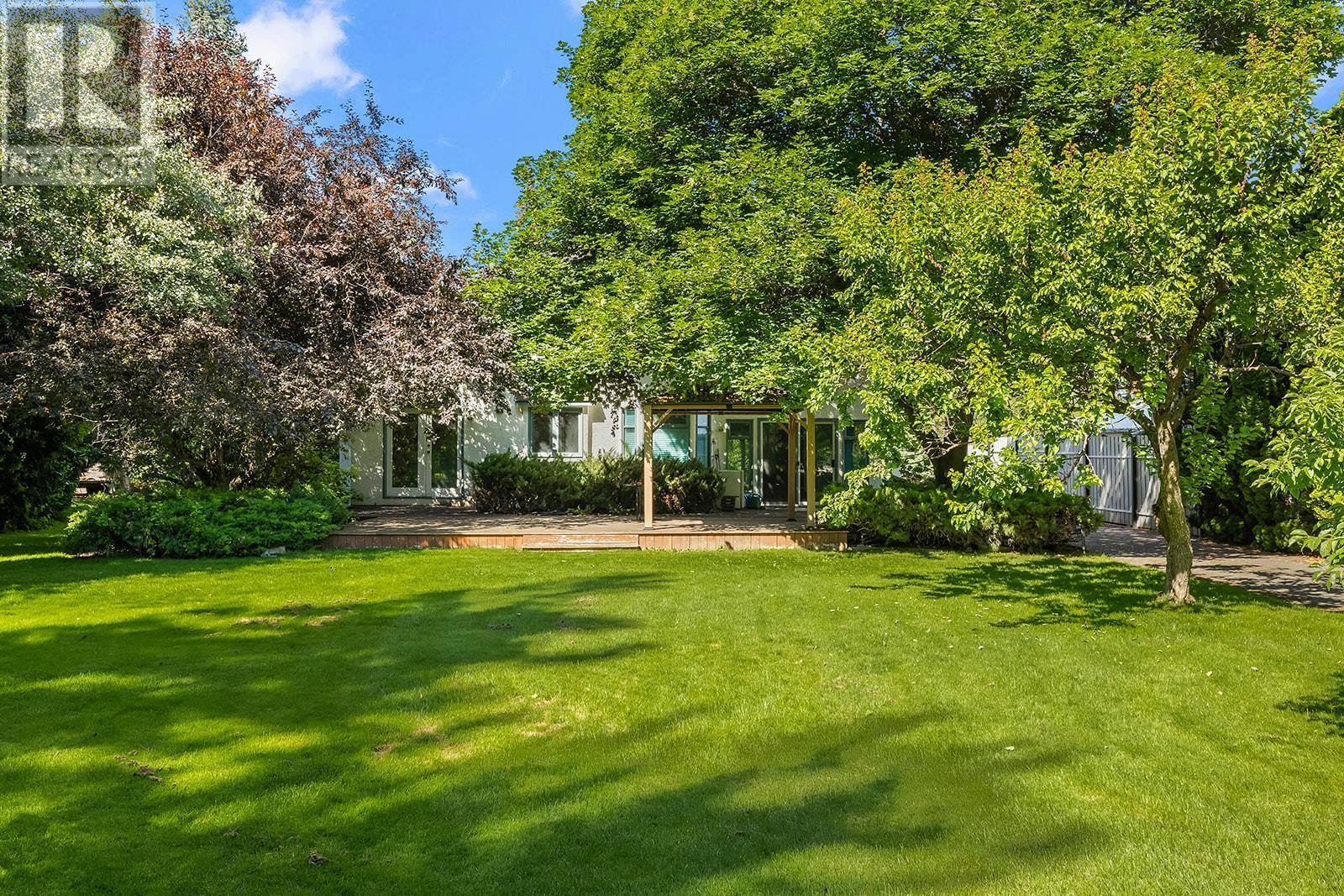 Kelowna, BC V1W2R9,2595 MAQUINNA Road