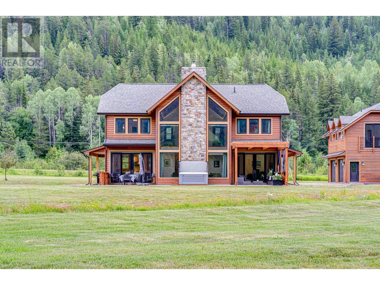 Fernie, BC V0B1M4,4259 Cokato Road