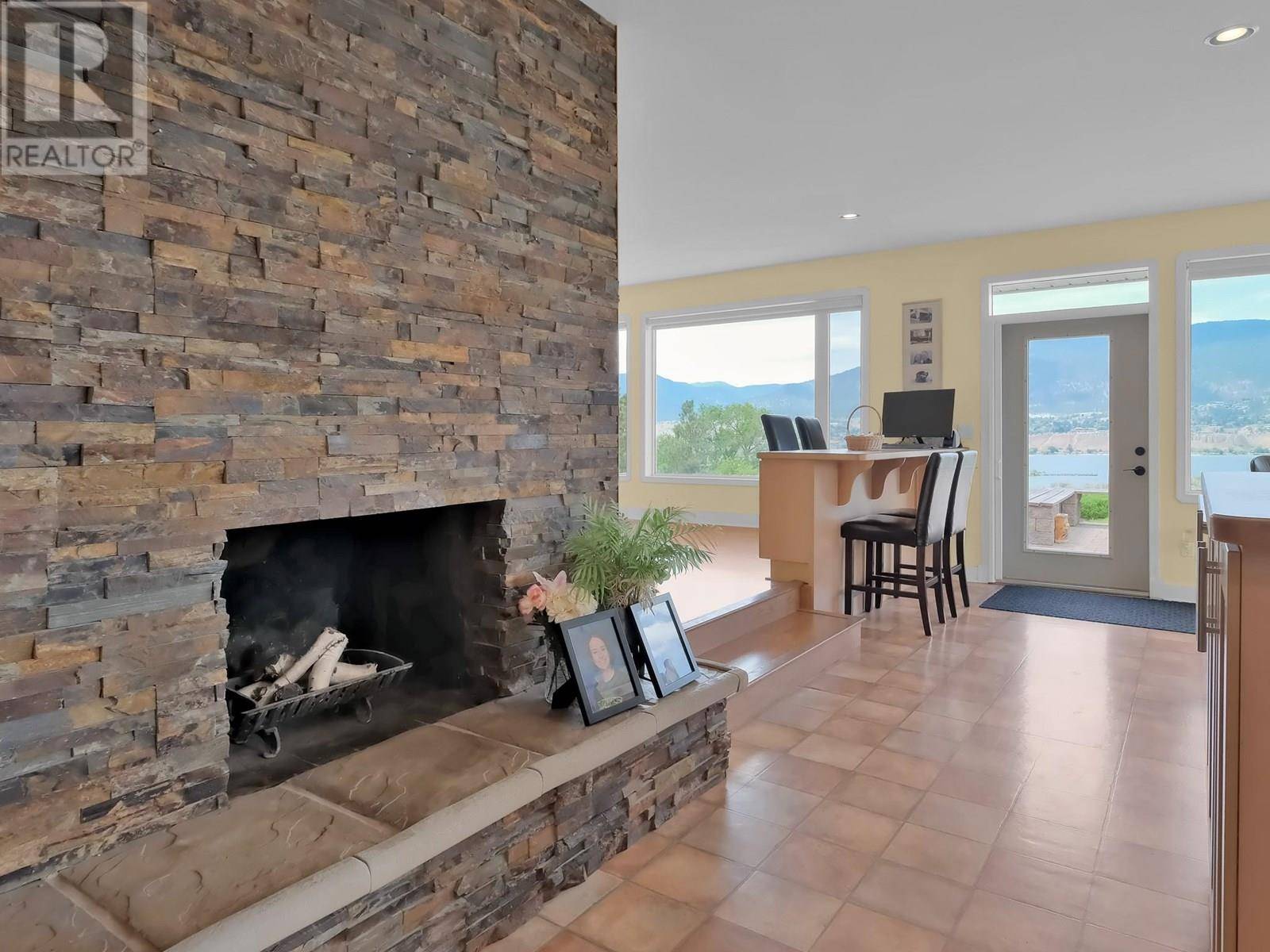 Penticton, BC V2A1B3,157 BANKVIEW Road