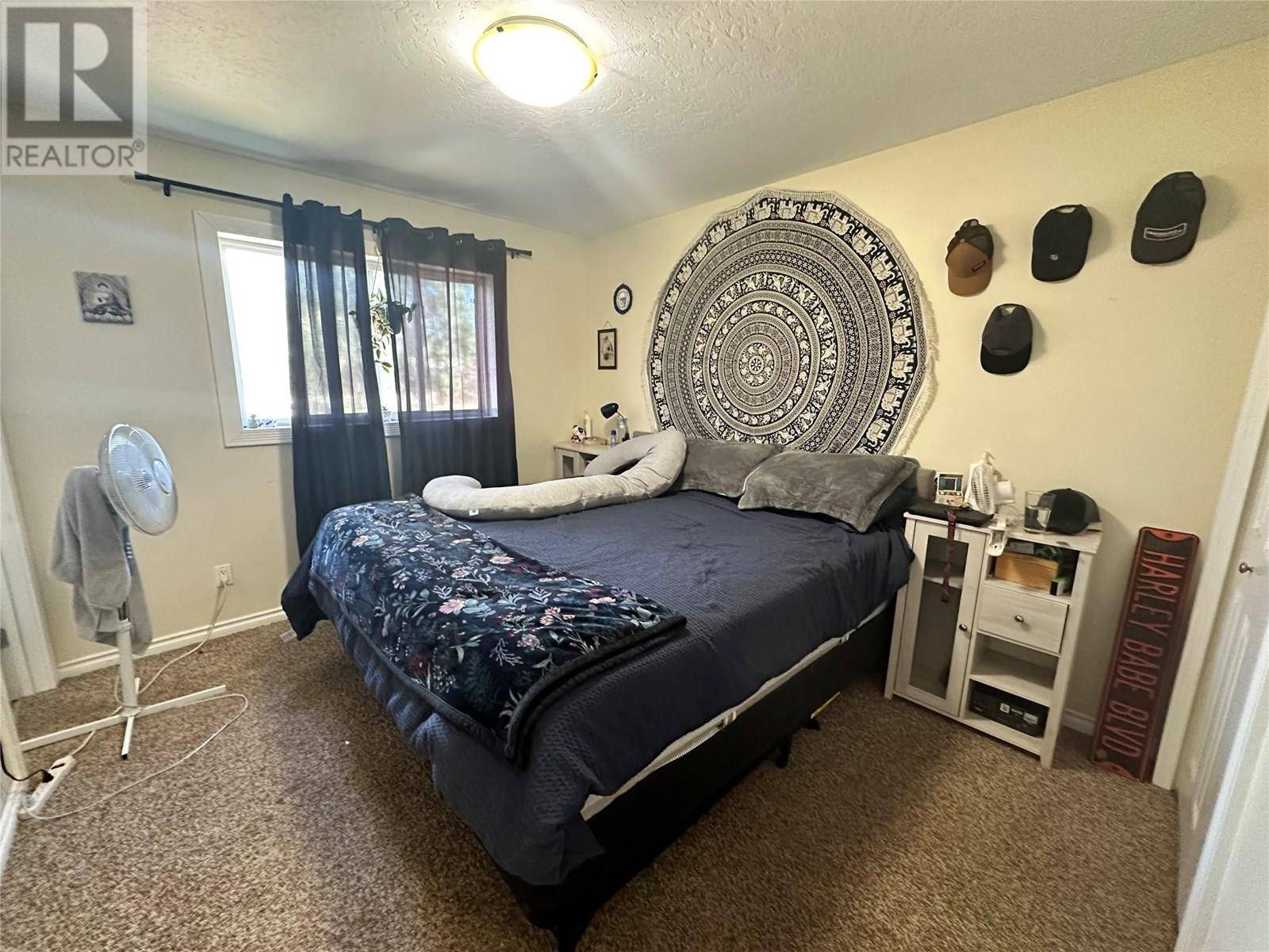 Dawson Creek, BC V1G1R7,336 98 Avenue