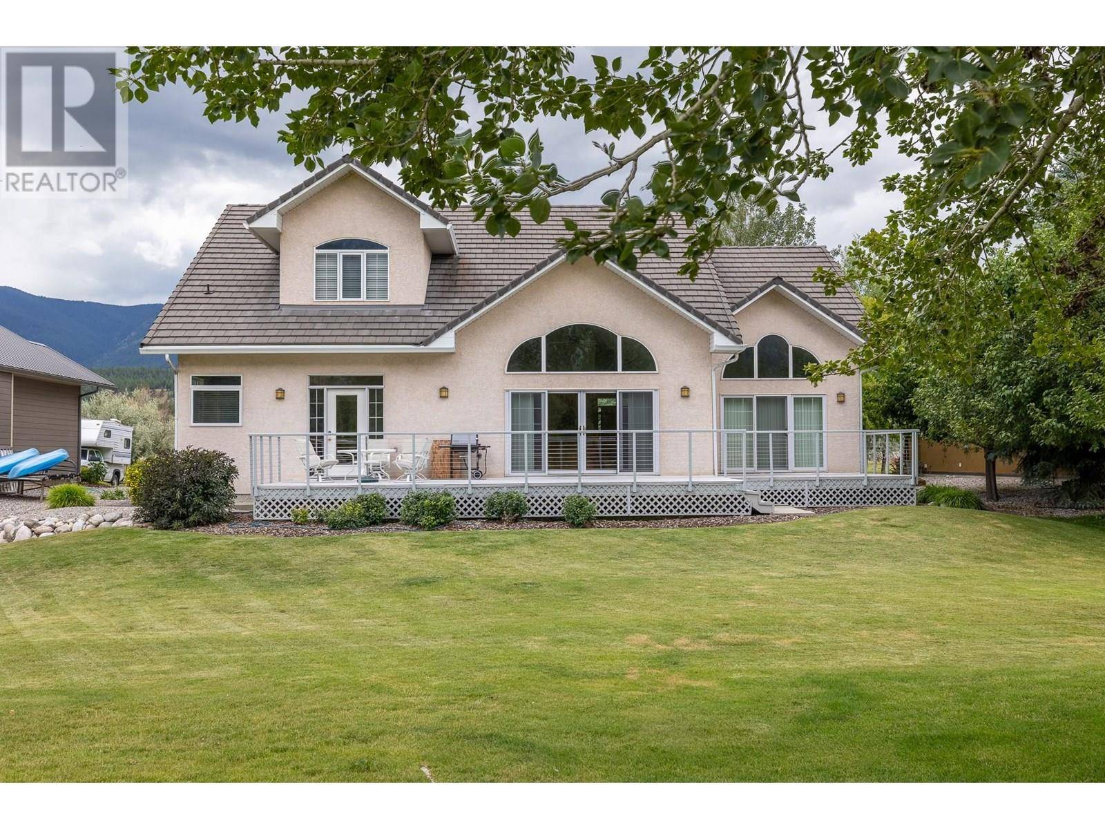 Fairmont Hot Springs, BC V0B1L1,5214 RIVERSIDE Drive