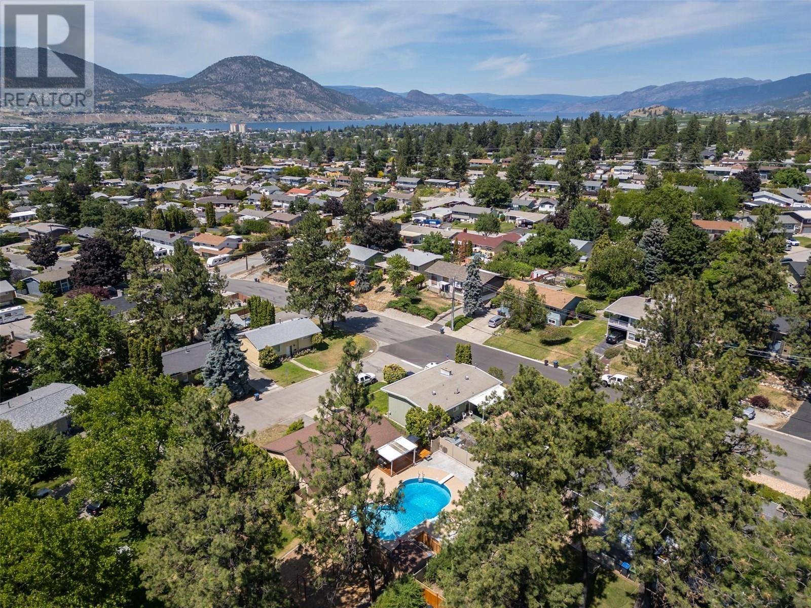 Penticton, BC V2A3G2,186 Dunant Crescent