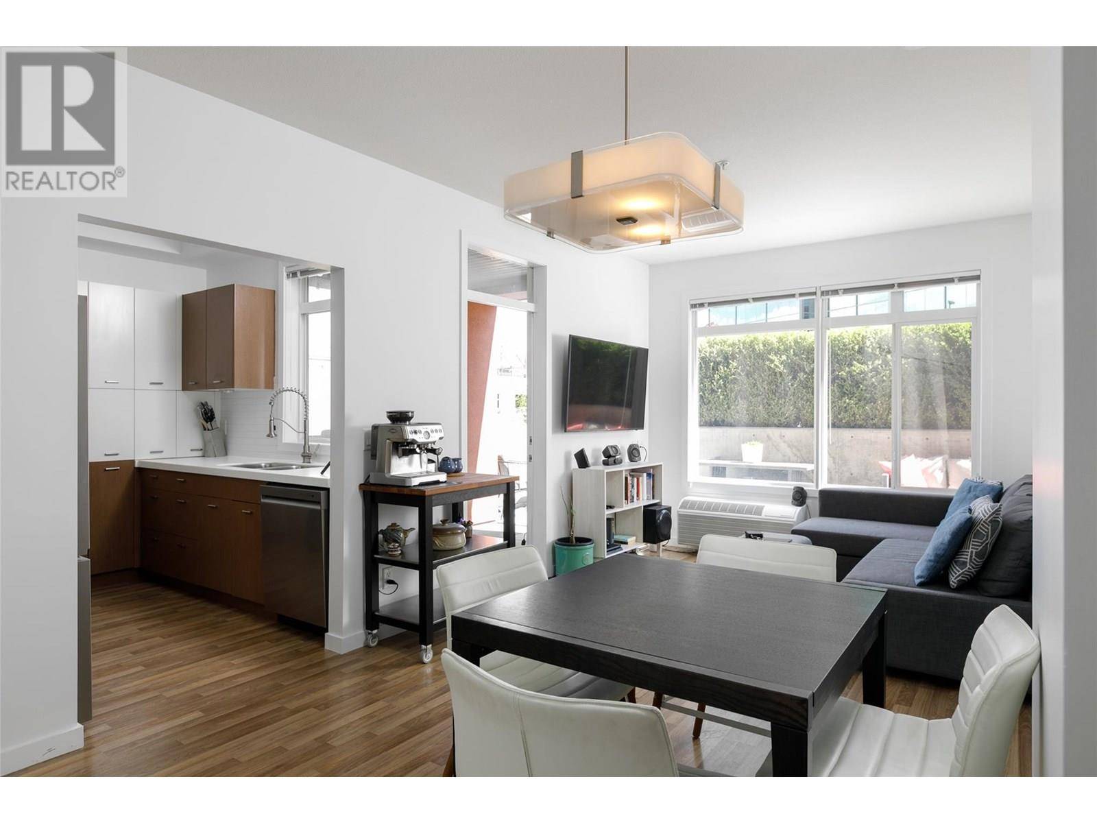 Kelowna, BC V1Y9Y8,1550 Dickson AVE #110